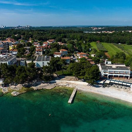 Apartment Axelle 50 Meters To The Beach Banjole Exterior foto