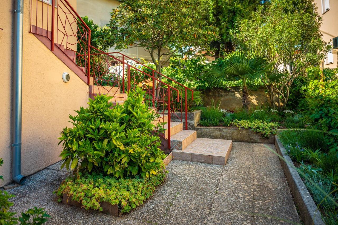 Apartment Axelle 50 Meters To The Beach Banjole Exterior foto